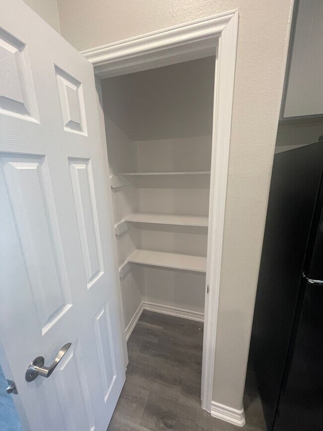 Building Photo - New home