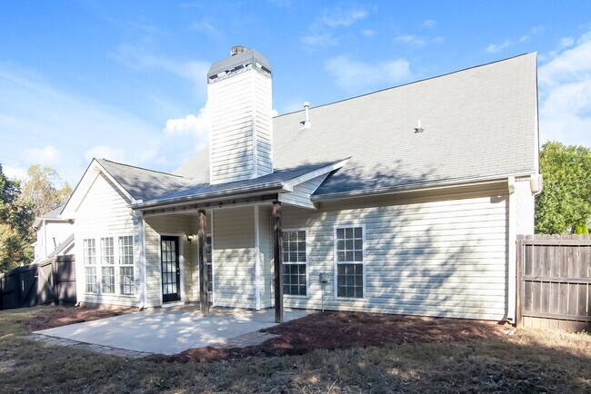 Building Photo - 64 Paxton Pl