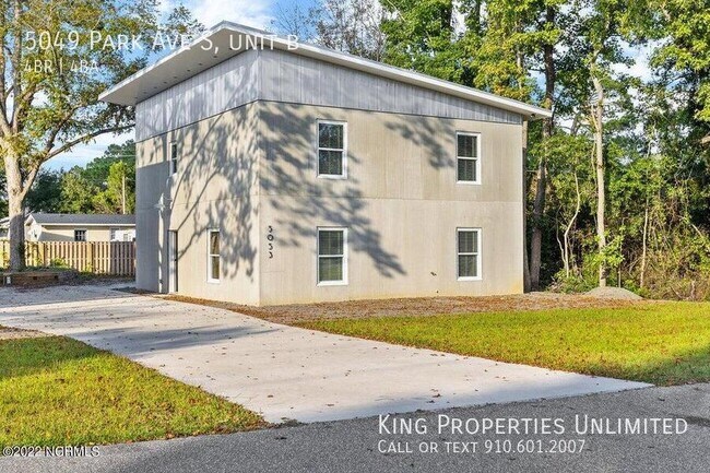 Building Photo - 5049 Park Ave S