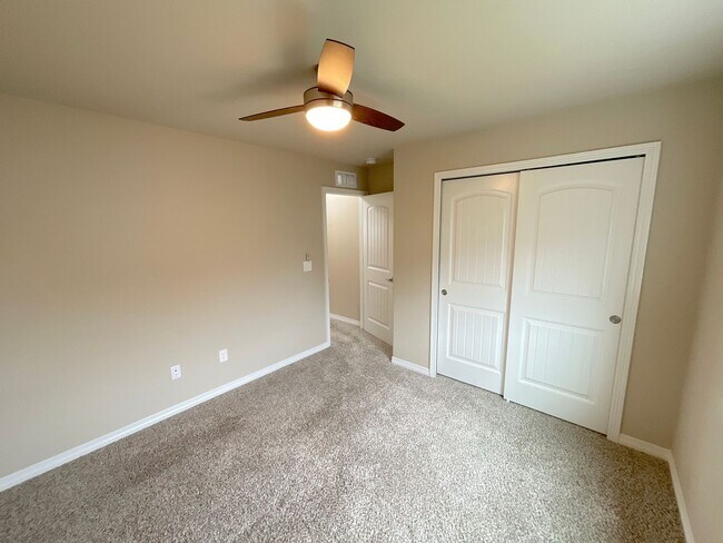 Building Photo - 4 Bedroom Home Available Near Galley Rd & Babcock Rd!