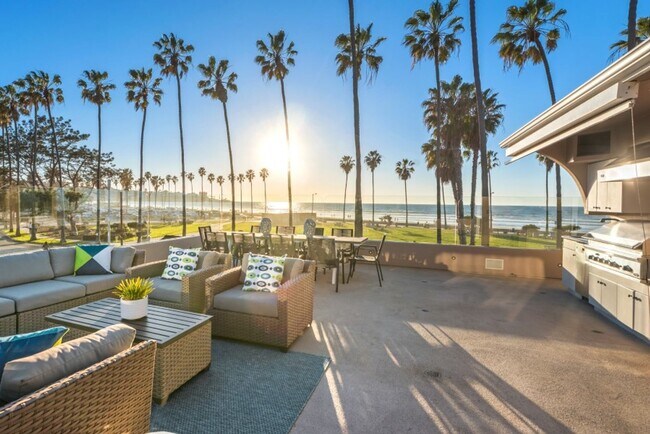 Building Photo - Stunning, Luxury La Jolla Shores Location with Panoramic Ocean Views!!