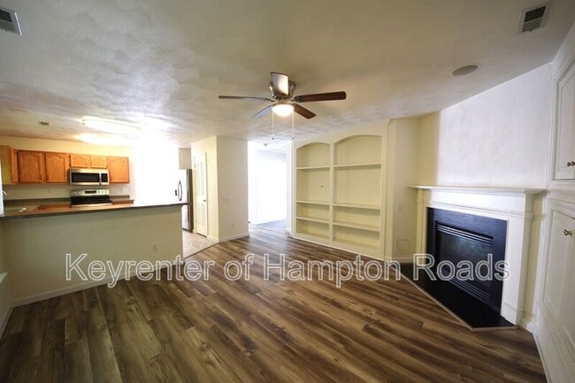 Building Photo - 1109 Lady Ashley Dr