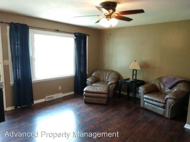 Building Photo - 5 br, 2 bath House - 1944 Hayes Drive