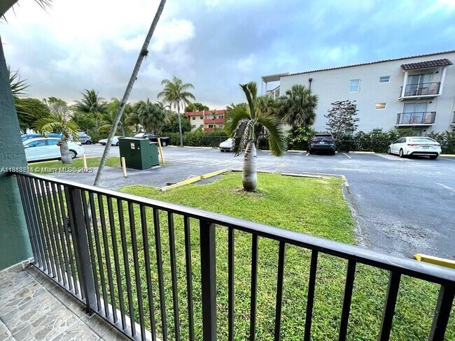 Building Photo - 4275 NW S Tamiami Canal Dr