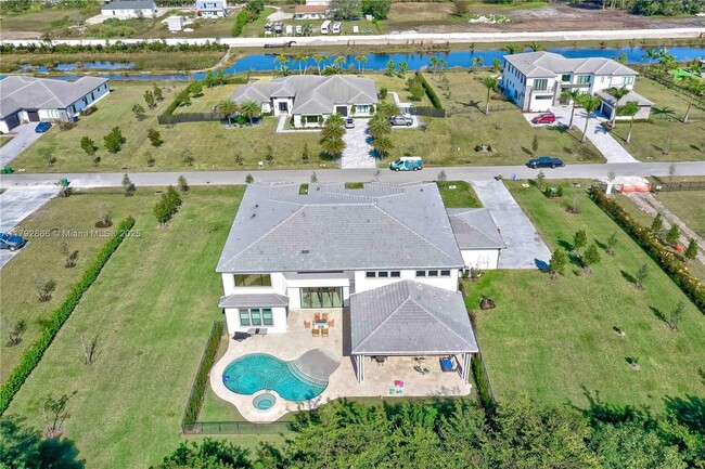 Building Photo - 17130 Magnolia Estates Dr