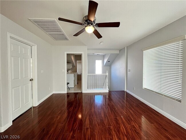 Building Photo - 1627 Bamboo Rain Ave
