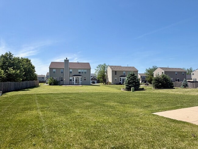 Building Photo - 367 Bertram Dr