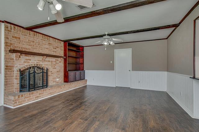 Building Photo - 3719 Crestpark Dr