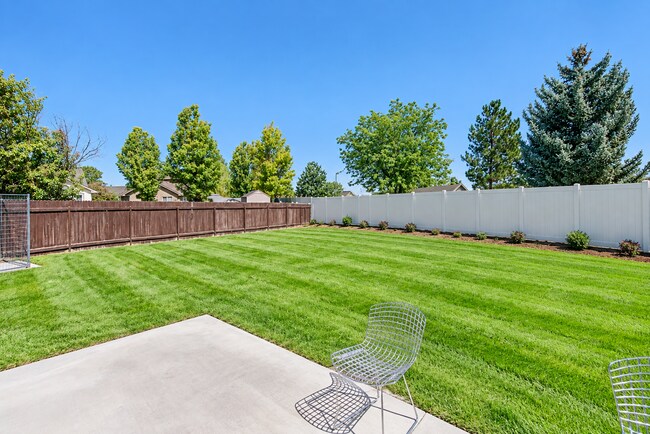 Building Photo - 3 Bed / 2 Bath Home on Quiet Cul-de-Sac