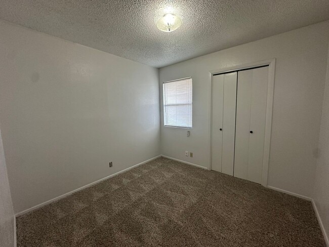 Building Photo - 9019 Sawtooth Ln