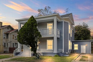 Building Photo - 623 W Elmira St