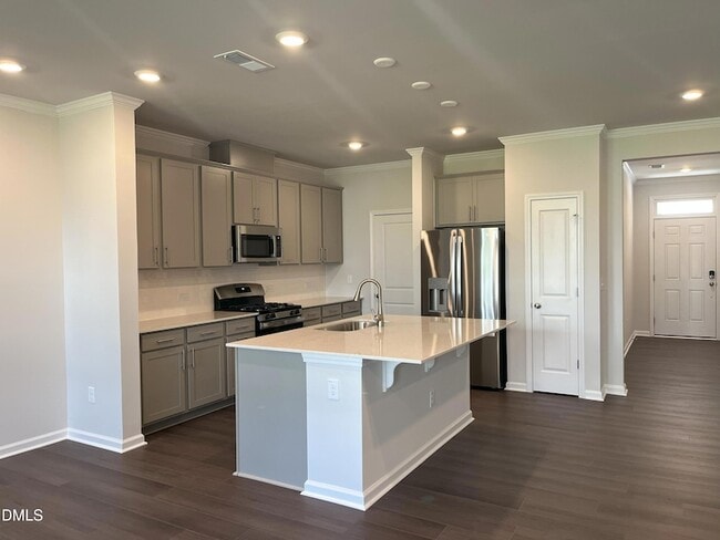 Building Photo - 6020 Grey Colt Wy