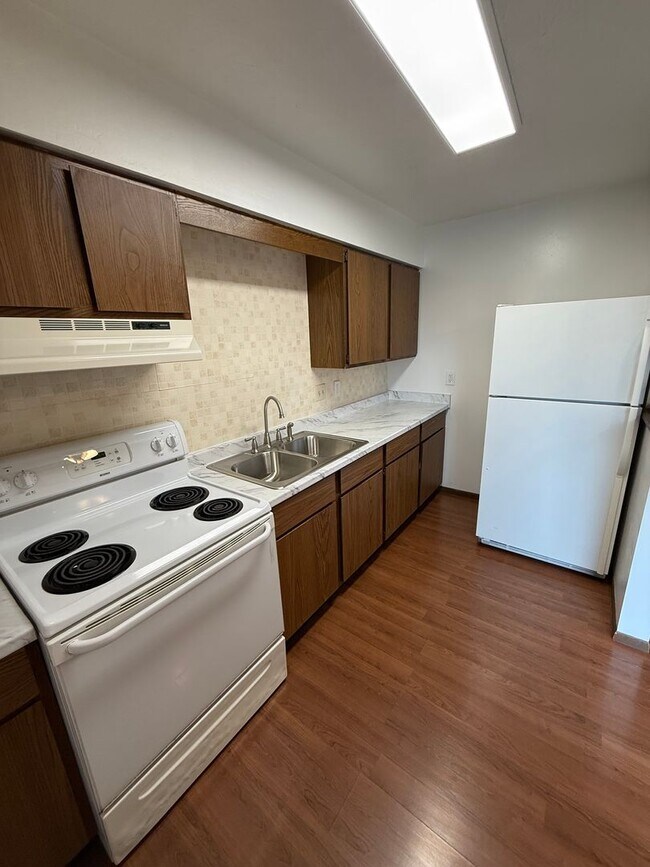 Building Photo - 8423 Colwyn Ct