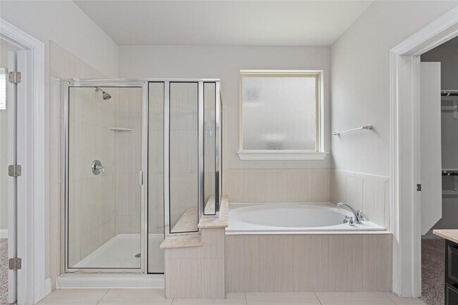 Building Photo - 15601 Cabrillo Way