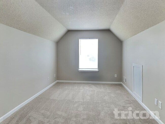 Building Photo - 805 Marcus Ln