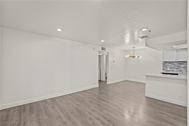 Building Photo - 4200 S Valley View Blvd