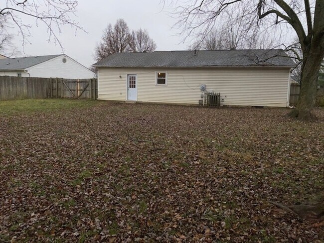 Building Photo - 3999 Poppyseed Ct