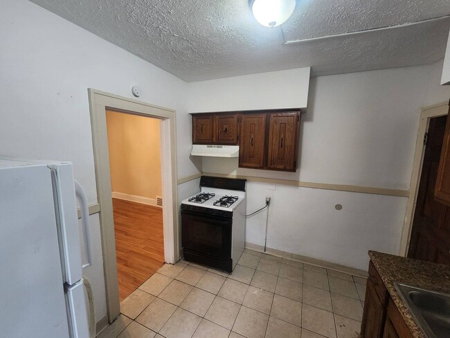 Building Photo - 481 E 147th St