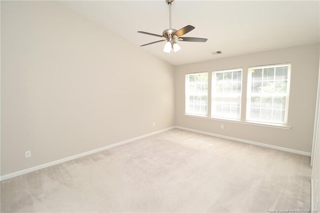 Building Photo - 217 Hartshorn Ct