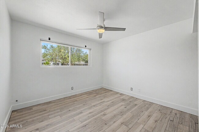 Building Photo - 6713 E Latham St