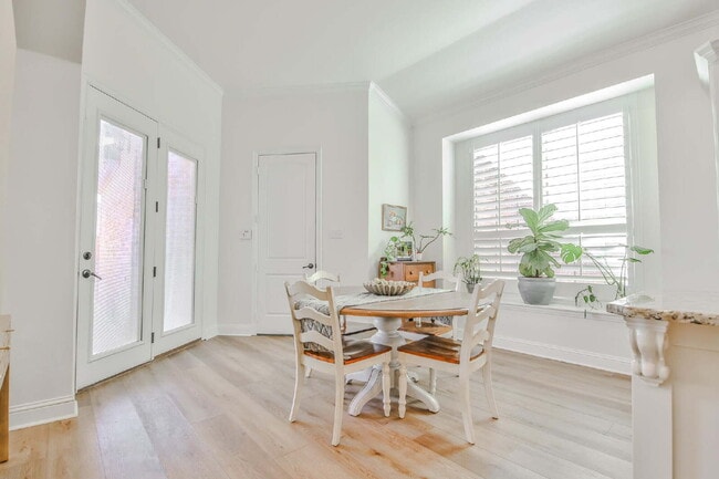 Building Photo - The Pinnacle of Luxury Living at Preston M...