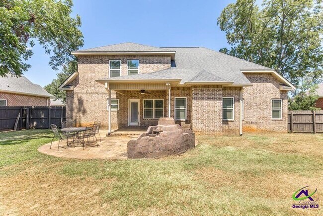 Building Photo - 203 Norfolk Cir