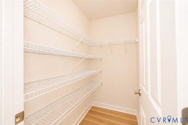 Building Photo - 11320 Sadler Oaks Dr
