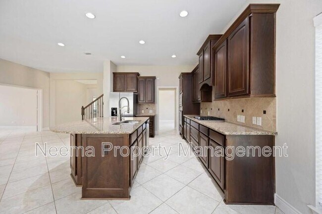 Building Photo - 115 Pine Crest Cir