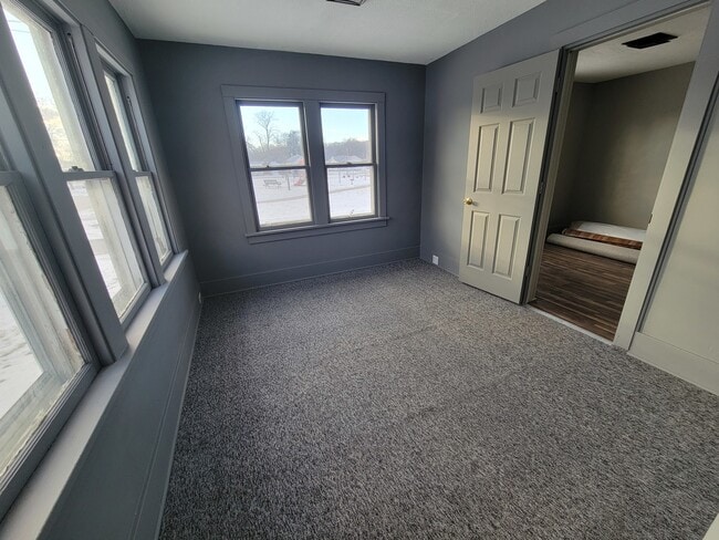 Building Photo - 802 Deleon St