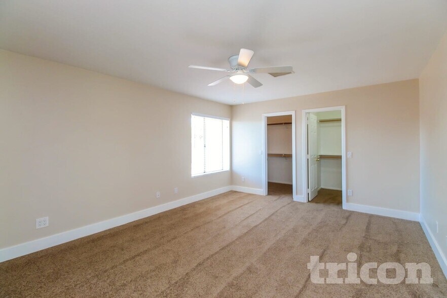 Building Photo - 3018 S Standage