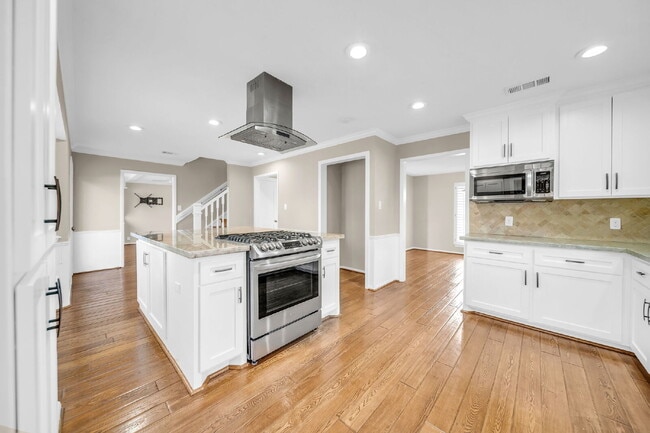 Building Photo - Welcome to this stunning 4-bedroom, 2.5-bath home on a quarter of an acre lot nestled in the high...