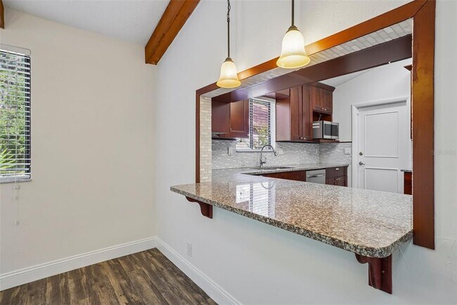 Building Photo - 325 Timberline Trail