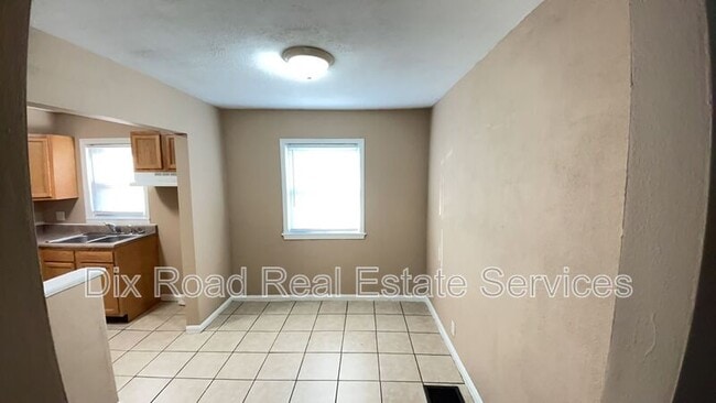 Building Photo - 177 Thomas Blvd