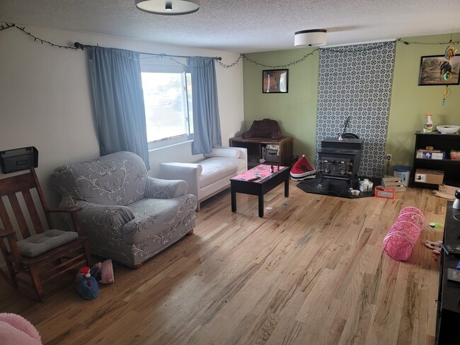 Building Photo - 1845 Lincoln St