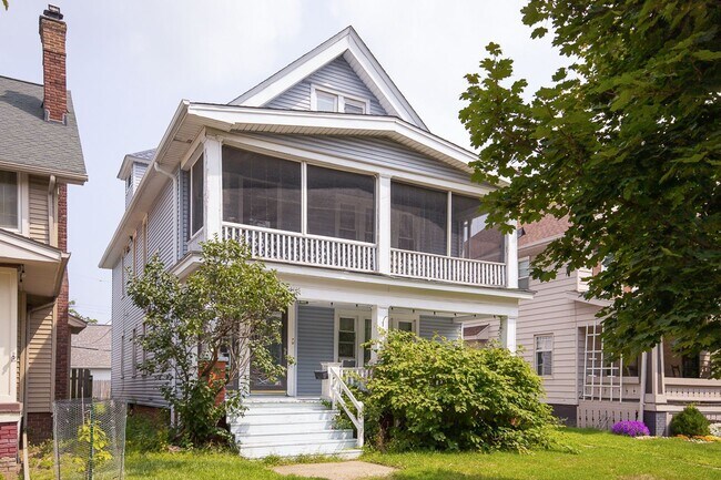 Building Photo - 13416 Harlon Ave