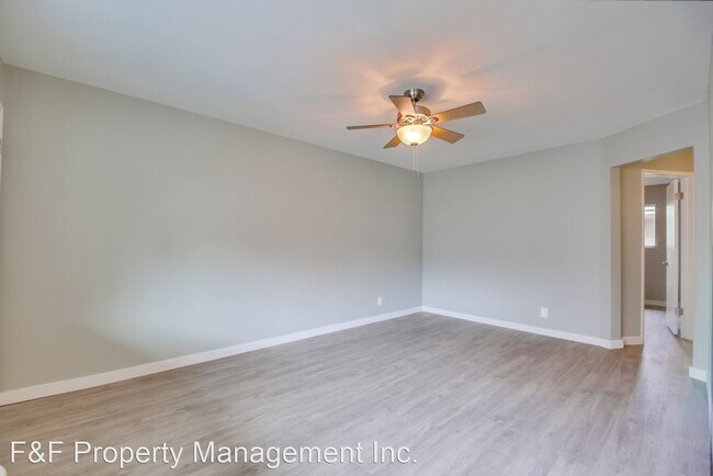 Building Photo - 4151 Arizona St