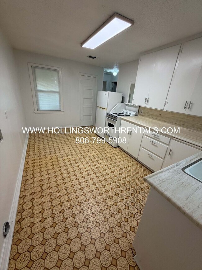 Building Photo - 4618 35th St