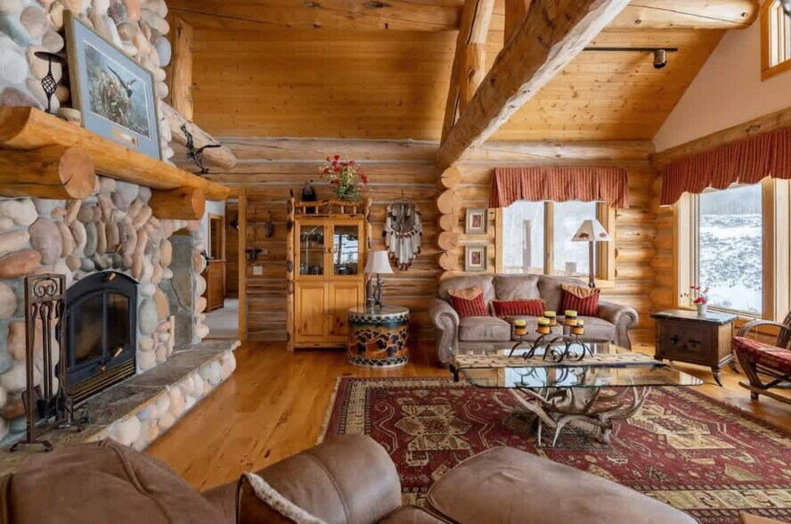 Building Photo - 10455 Rammell Mountain Rd