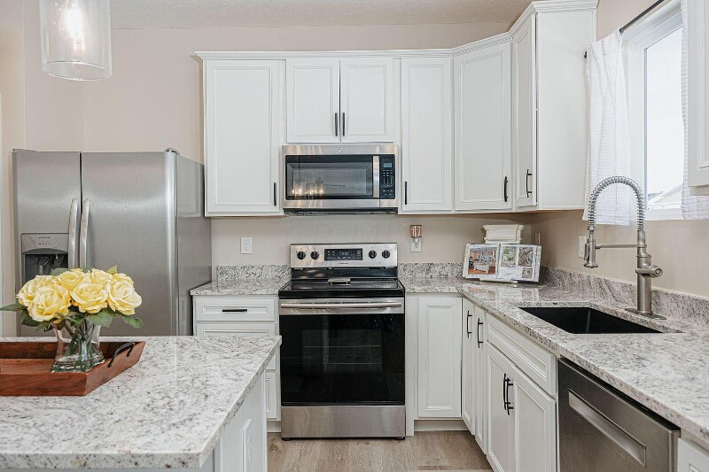 Building Photo - 304 Gray Fox Ct