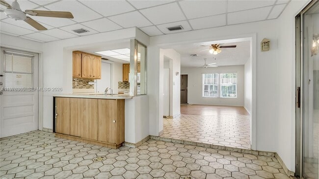 Building Photo - 5102 NW 53rd St