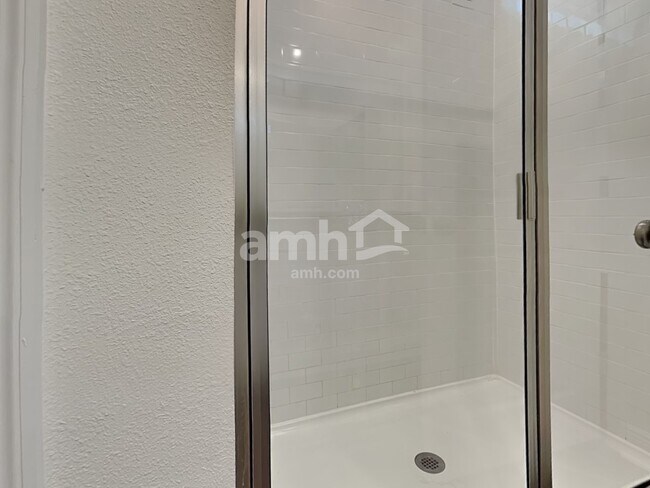 Building Photo - 6451 Emerald Hls Wy