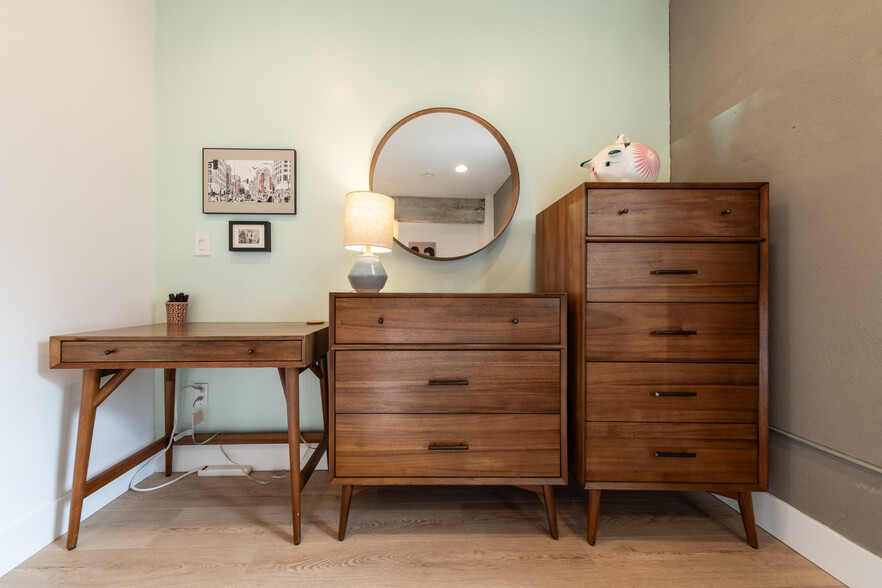 Secondary Bedroom's Office and Storage Area - 416 S Spring St