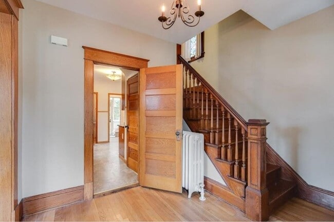 Building Photo - Charming 4 Bedroom/1.5 Bath Home for Rent