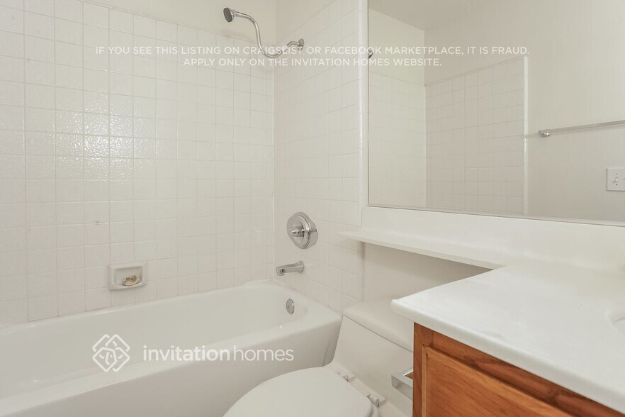 Building Photo - 2643 Tumbleweed Cir