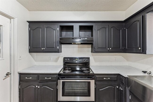 Building Photo - 1405 SW 77th Terrace