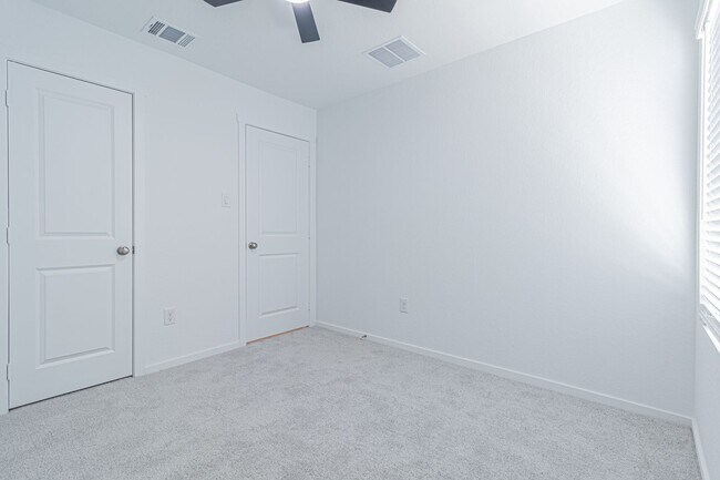 Building Photo - MOVE IN READY 4 BD | 2 BA | 2 CAR GARAGE BRAND NEW HOME! 211/POTRANCO RD.