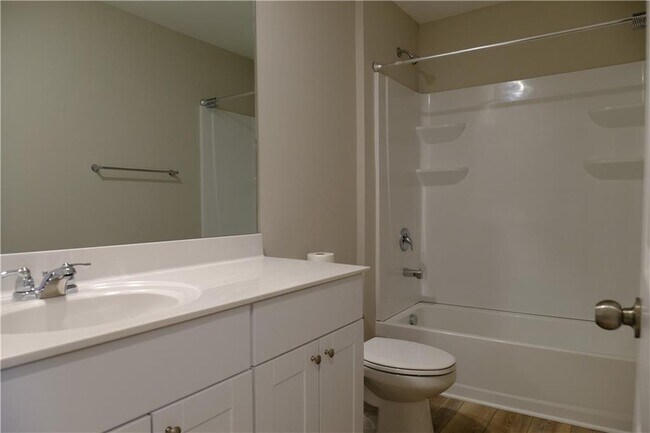 Building Photo - 4237 Waxwing St
