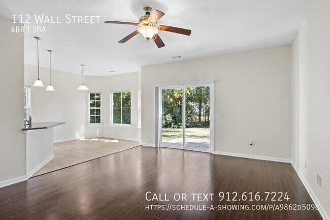 Building Photo - 112 Wall St