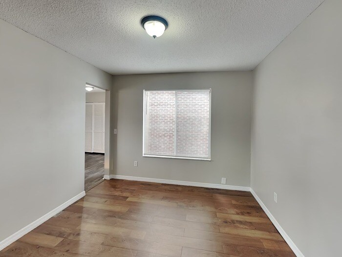 Building Photo - 595 Charles Carroll St