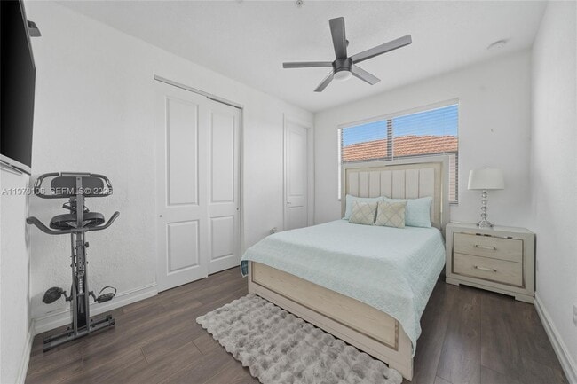 Building Photo - 11349 SW 14th St